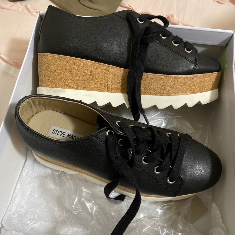 Steve Madden Platform tennis